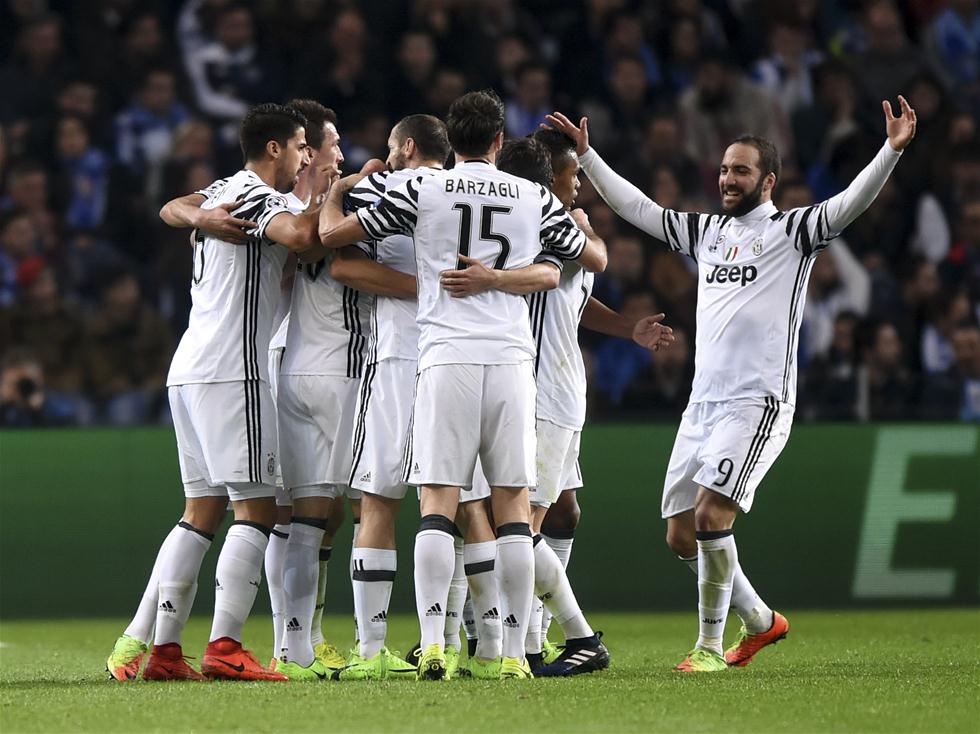 斯基拉：一些来自英超和德甲的俱乐部正在关注米兰后卫佳夫