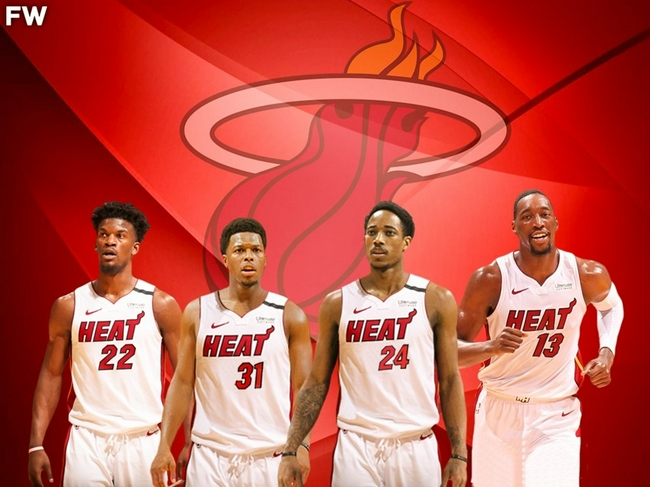 看看当年国际米兰 和拥有梅西苏牙那支巴萨的对抗，比赛虽然是那啥了…