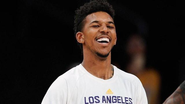 B8教练maddened签证到期离开匈牙利，无缘生死局战NaVi