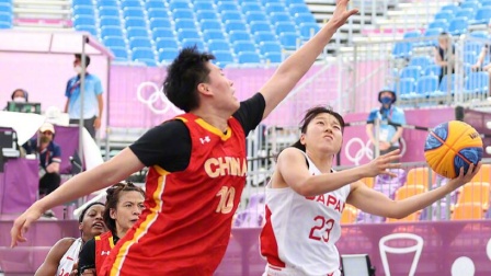 马布里亲身指导香港篮球少年 坦言短期内不会执教