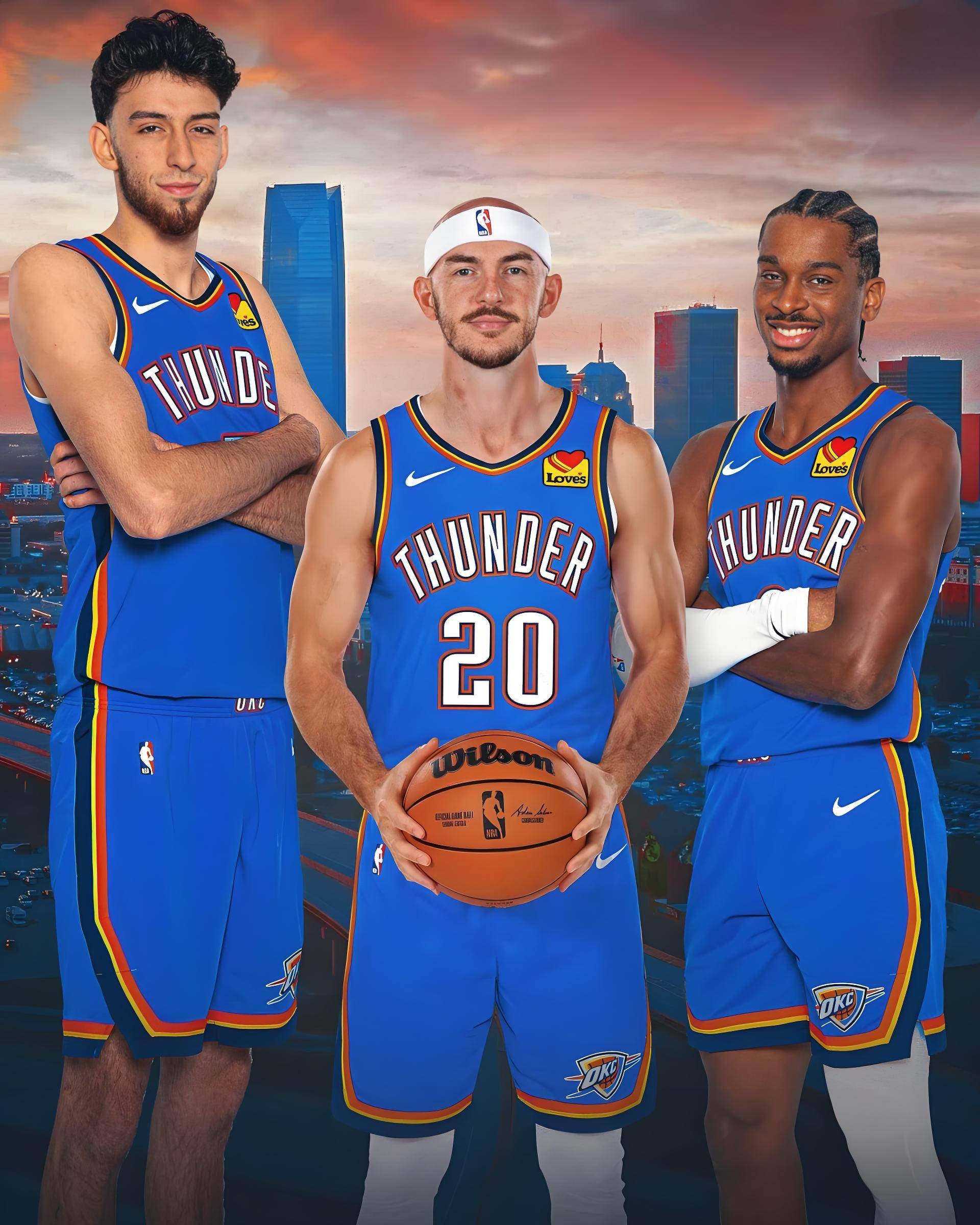 上海海港实现中超三连冠，为中国顶级联赛历史第三队