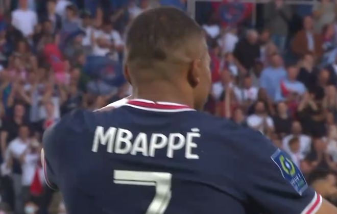 朱鹏宇：感谢俱乐部、李导还有教练组本赛季给我这么多机会